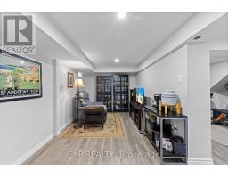 34 Connor Drive, Whitchurch Stouffville, ON L4A7X3 Photo 12