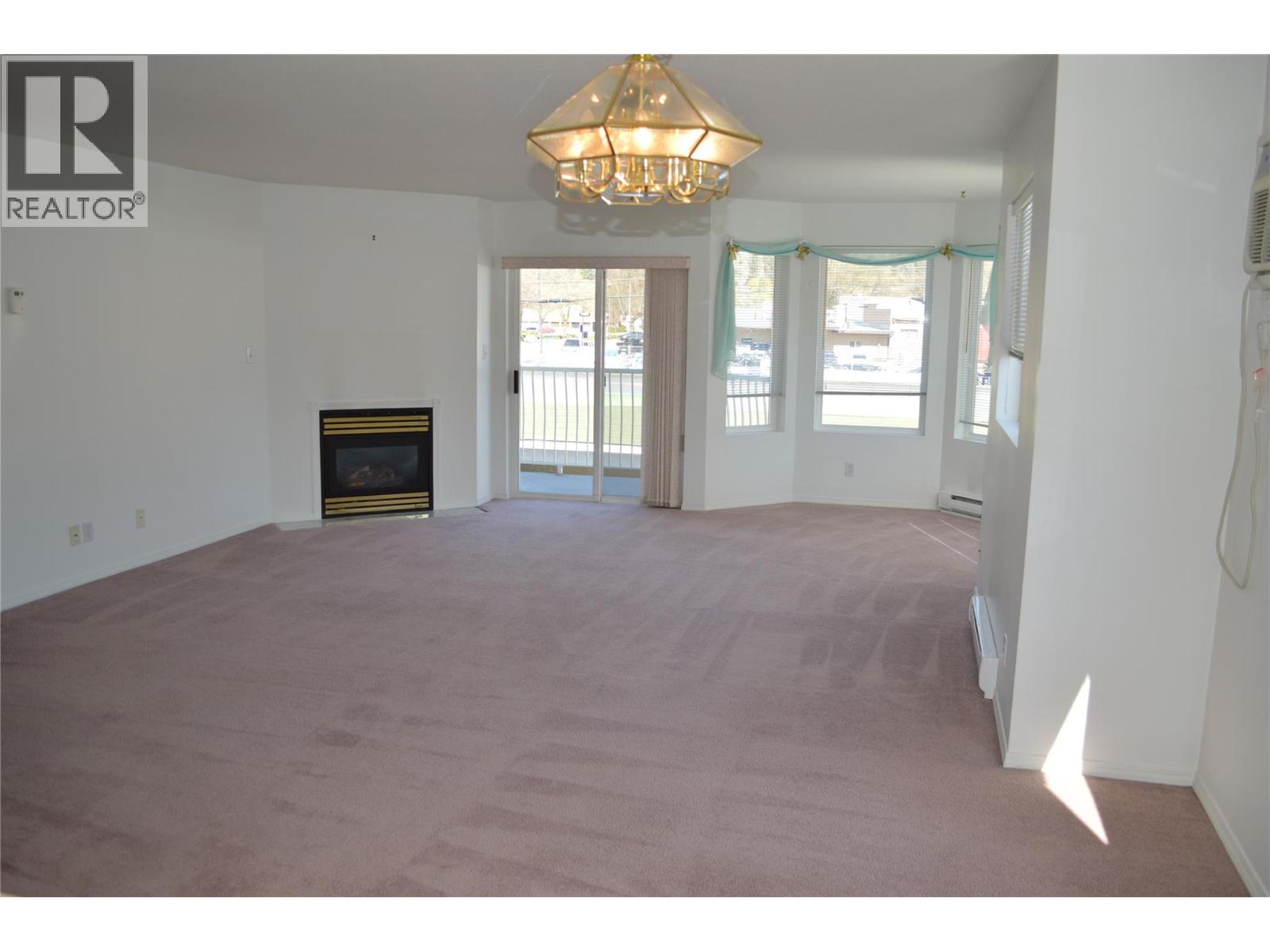 7140 4th Street Unit# 200, Grand Forks