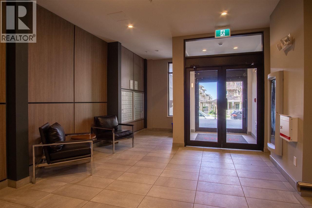 3F 717 BRESLAY STREET, Coquitlam