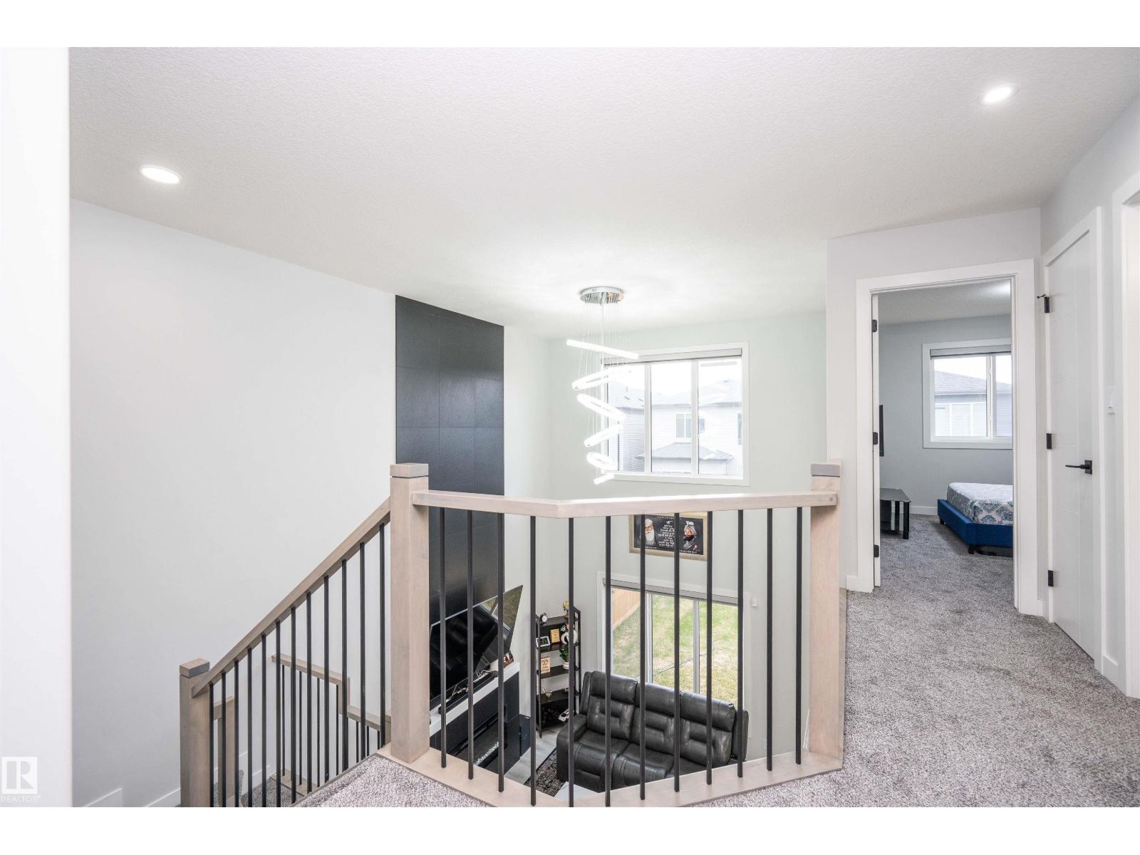 3620 41 Ave - 16