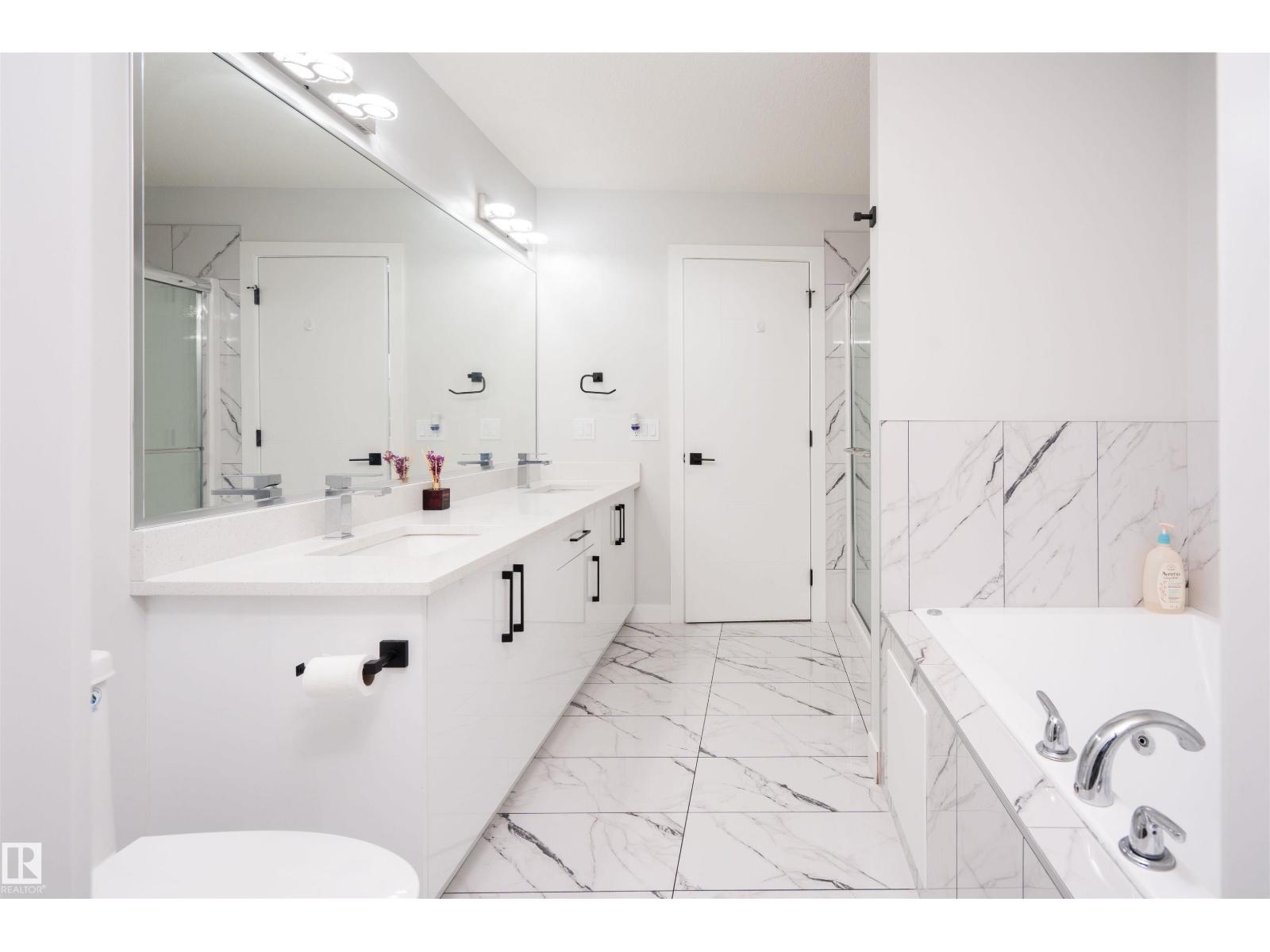 3620 41 Ave - 22