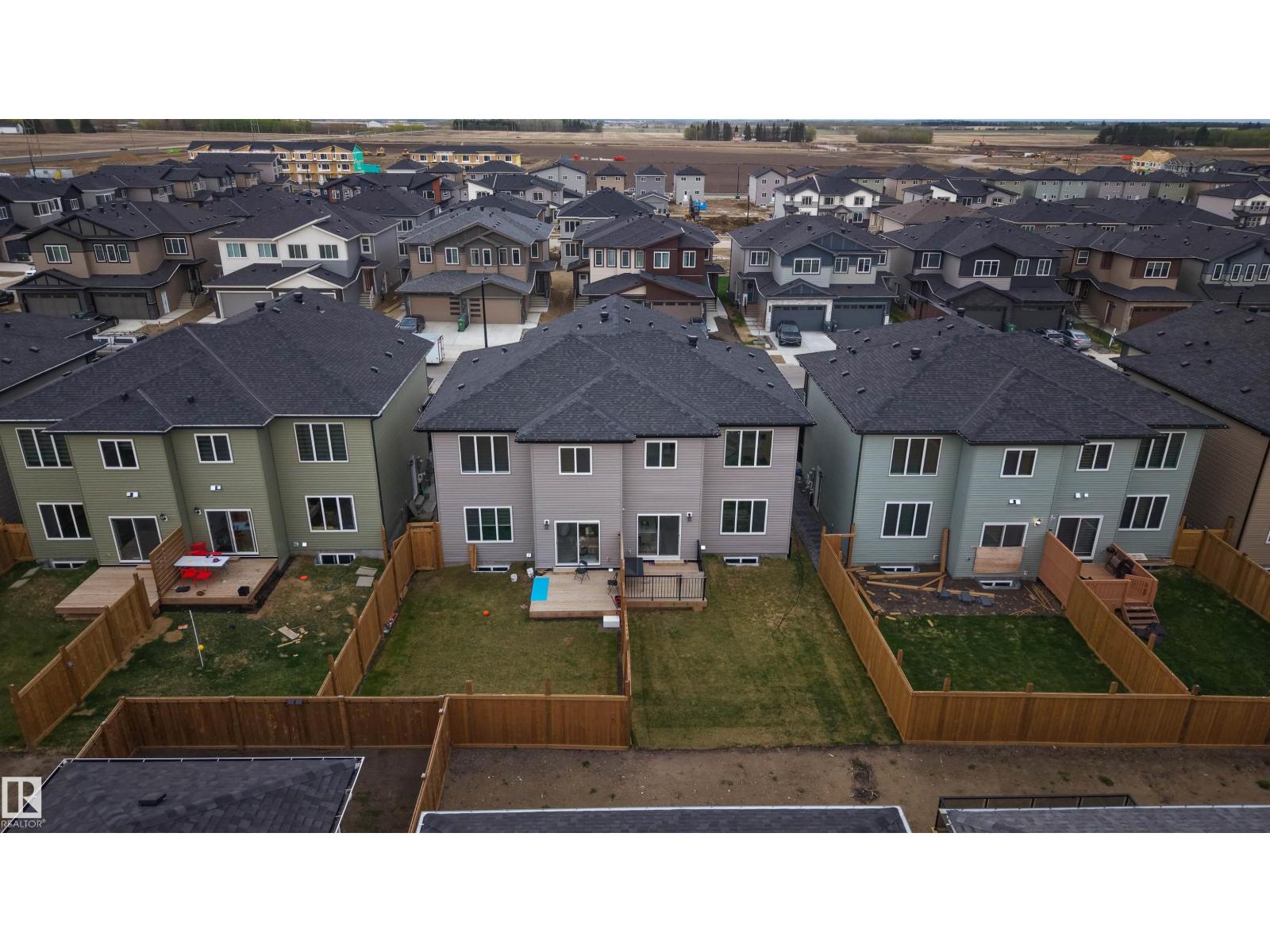 3620 41 Ave - 29