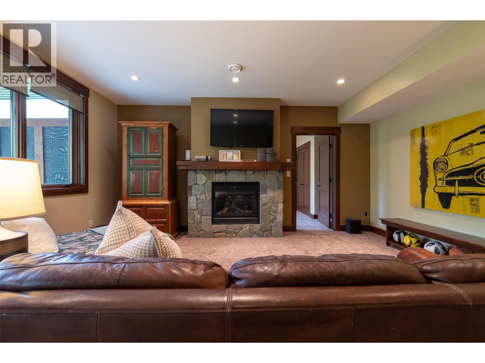 30 Silver Ridge Drive - 35