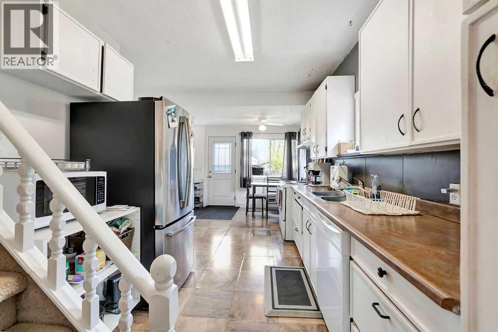 5520 49 Street — photo 7