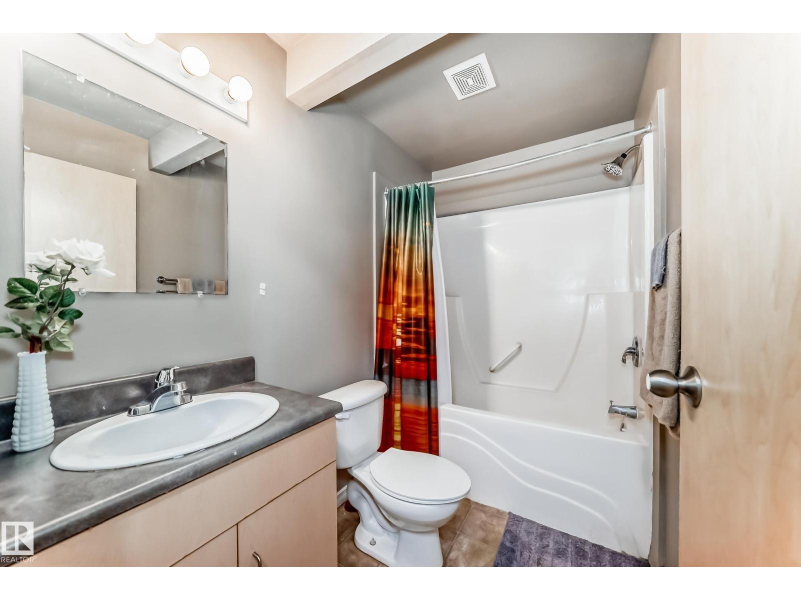 #305 12710 127 ST NW - 15