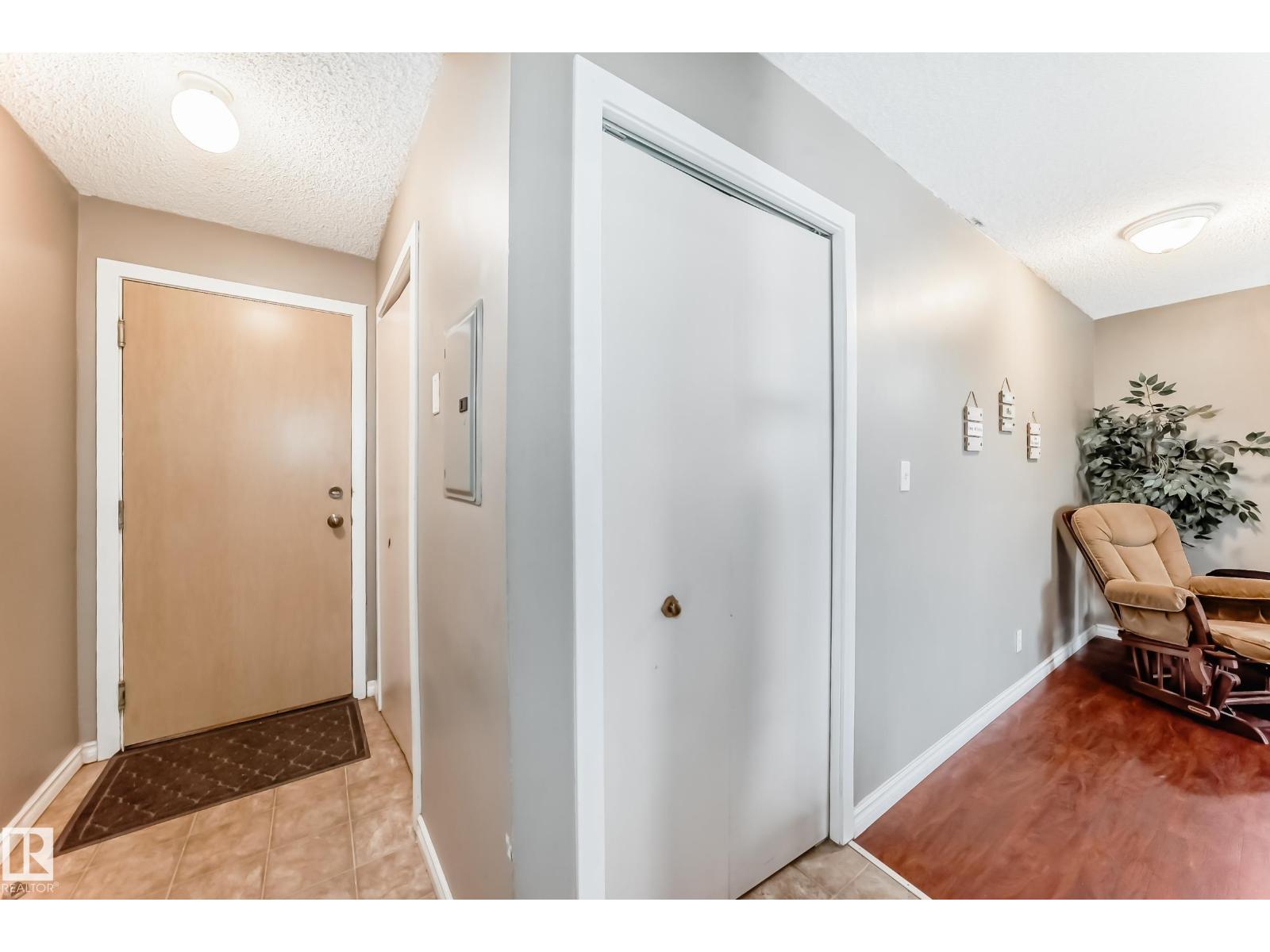 #305 12710 127 ST NW - 16