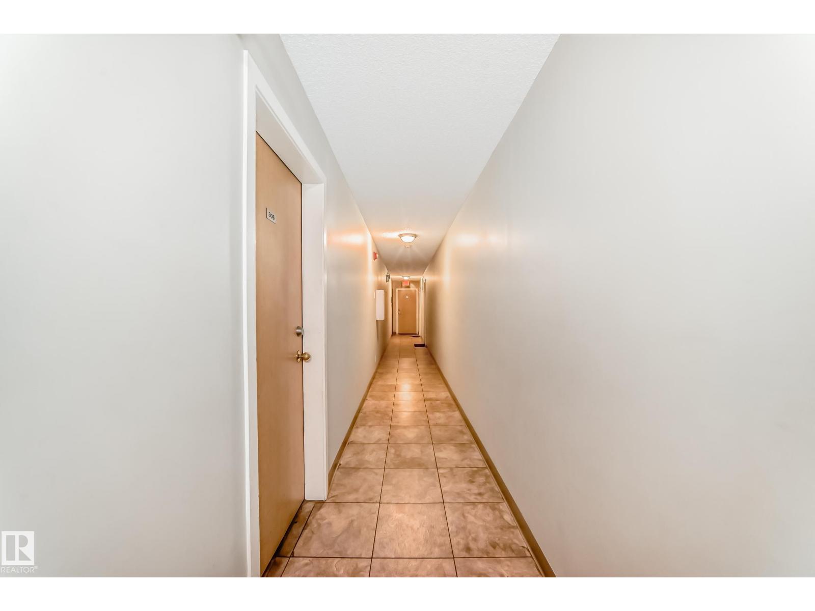 #305 12710 127 ST NW - 17