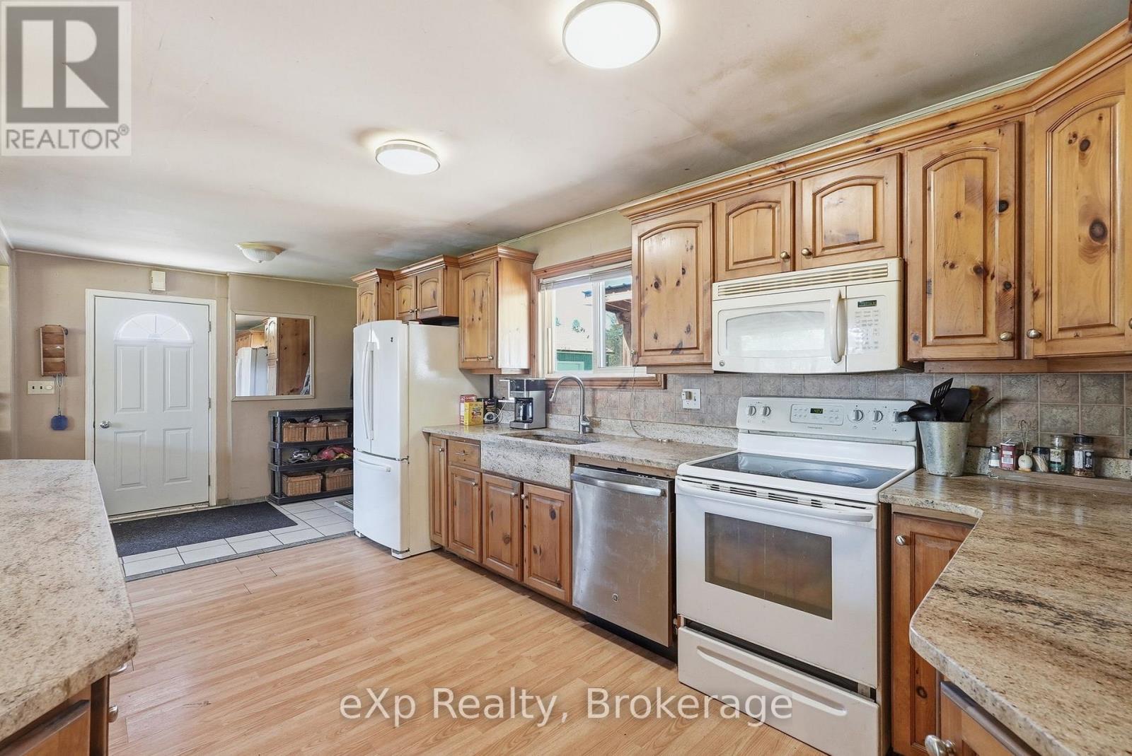 174364 MULOCK ROAD - 14