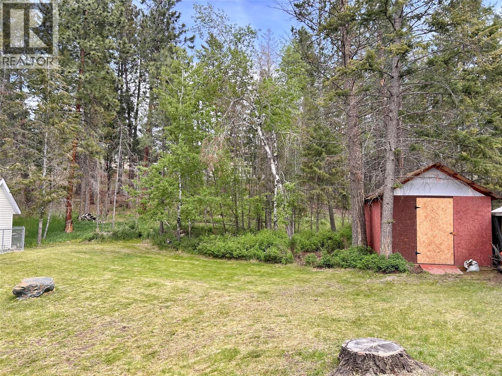 1812 Mt Nelson Crescent - 28