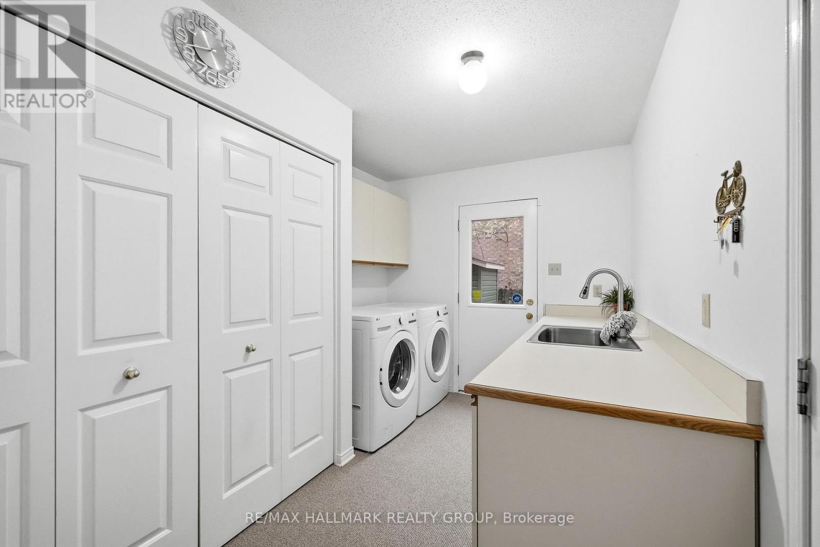 20 HALLDORSON CRESCENT - 23