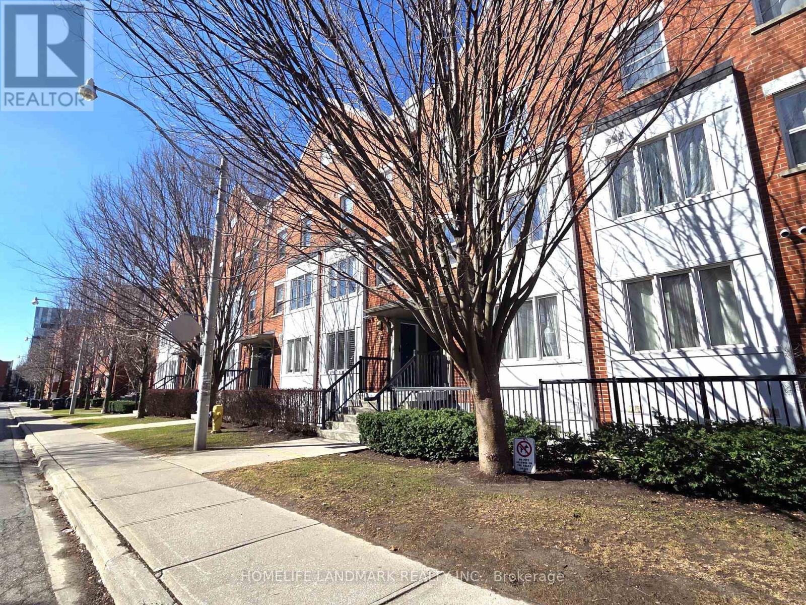 #2 74 MUNRO STREET - 4