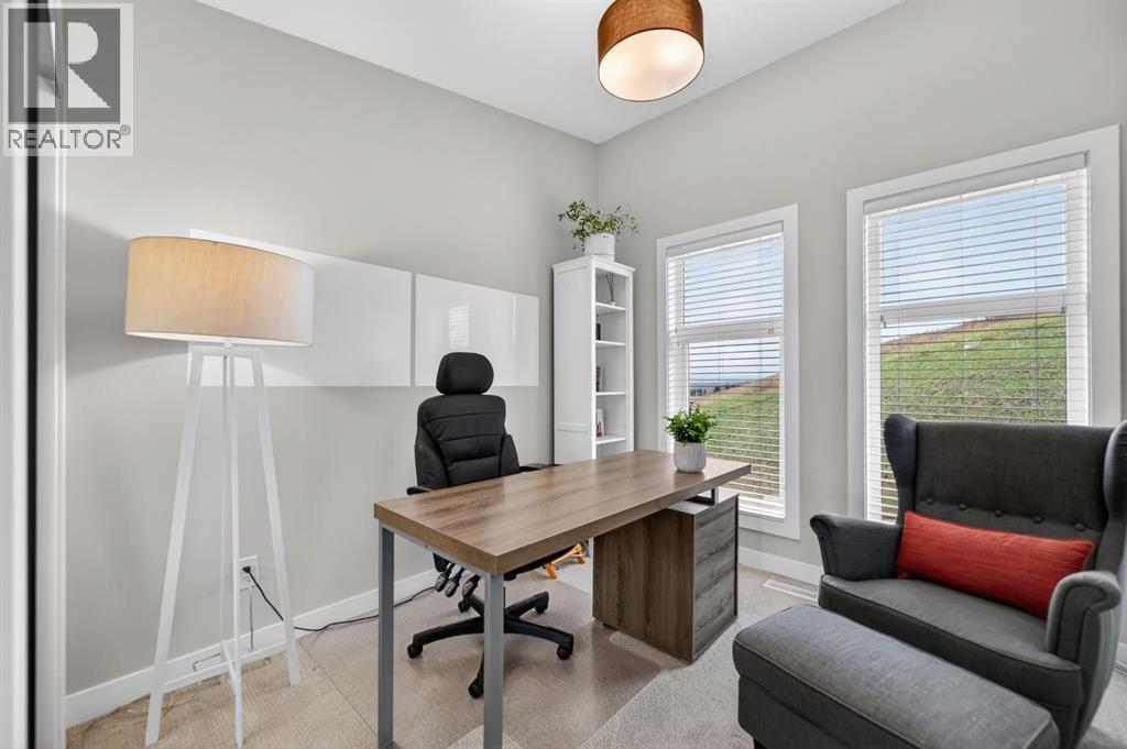3088 85 Street SW - 20