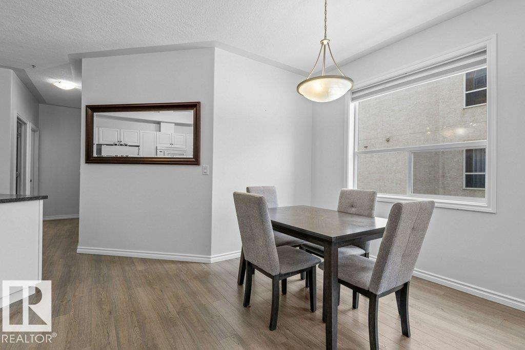 #304 10011 110 ST NW - 15
