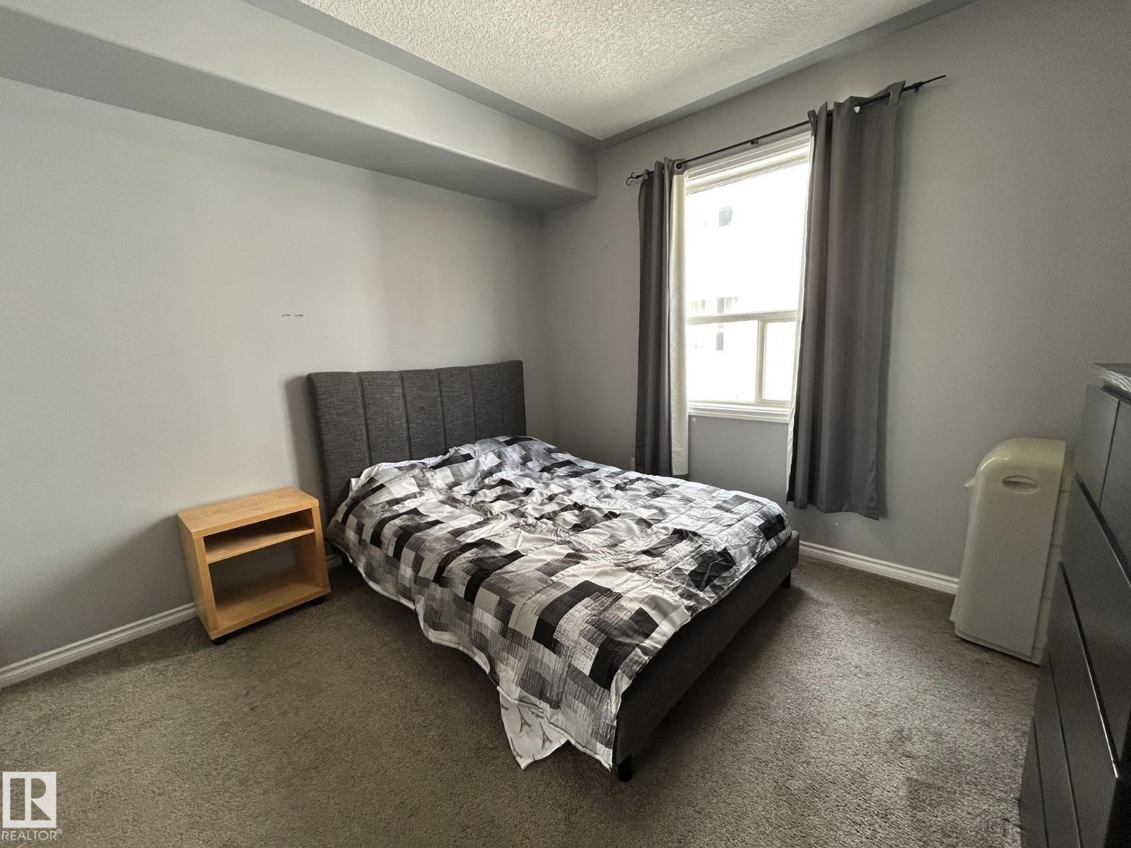 #304 10011 110 ST NW - 25