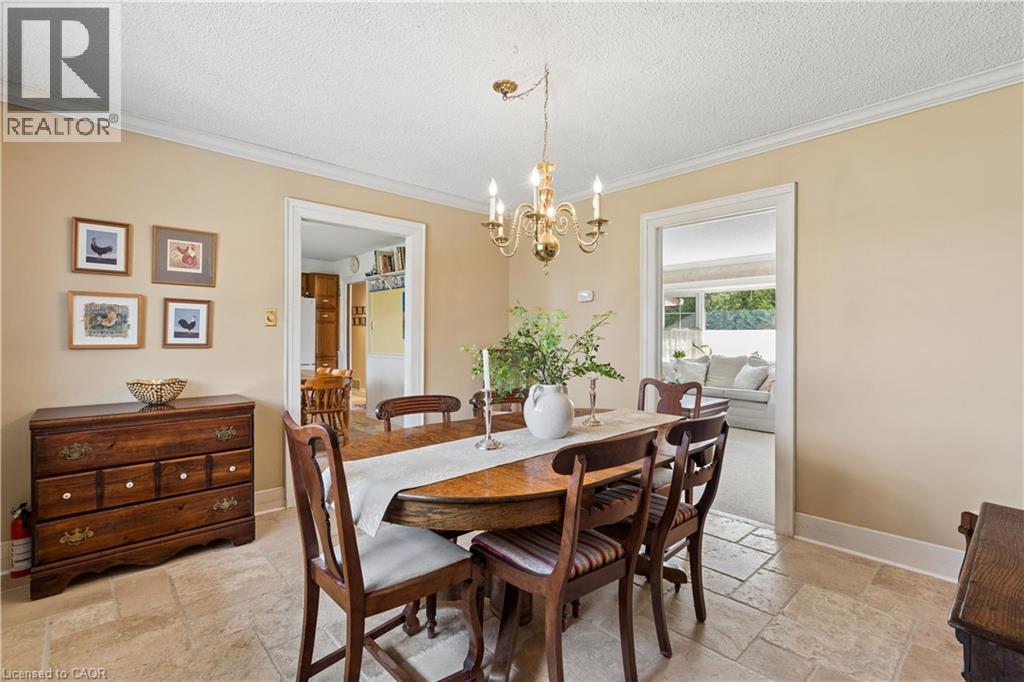 119 EVERT Street - 11
