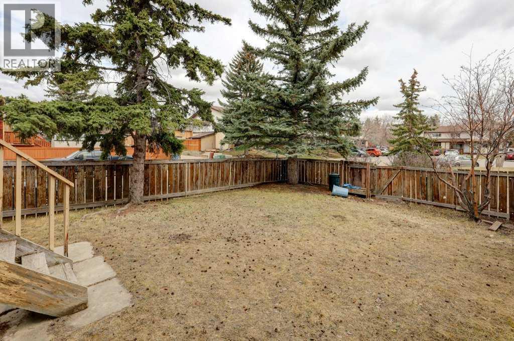 1420 Ranchlands Road NW - 28