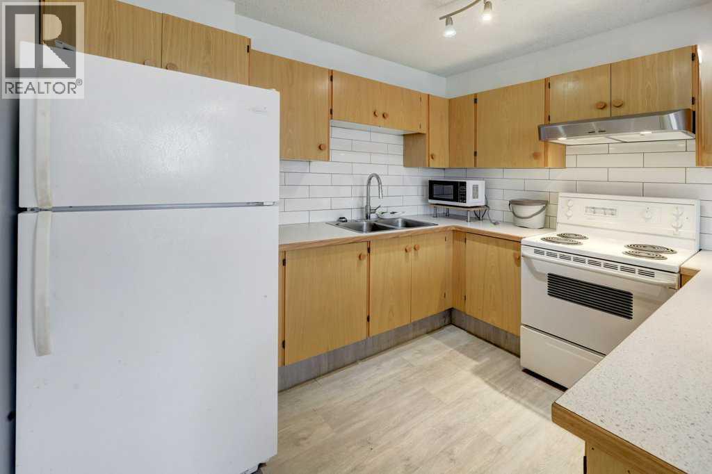 1420 Ranchlands Road NW - 11