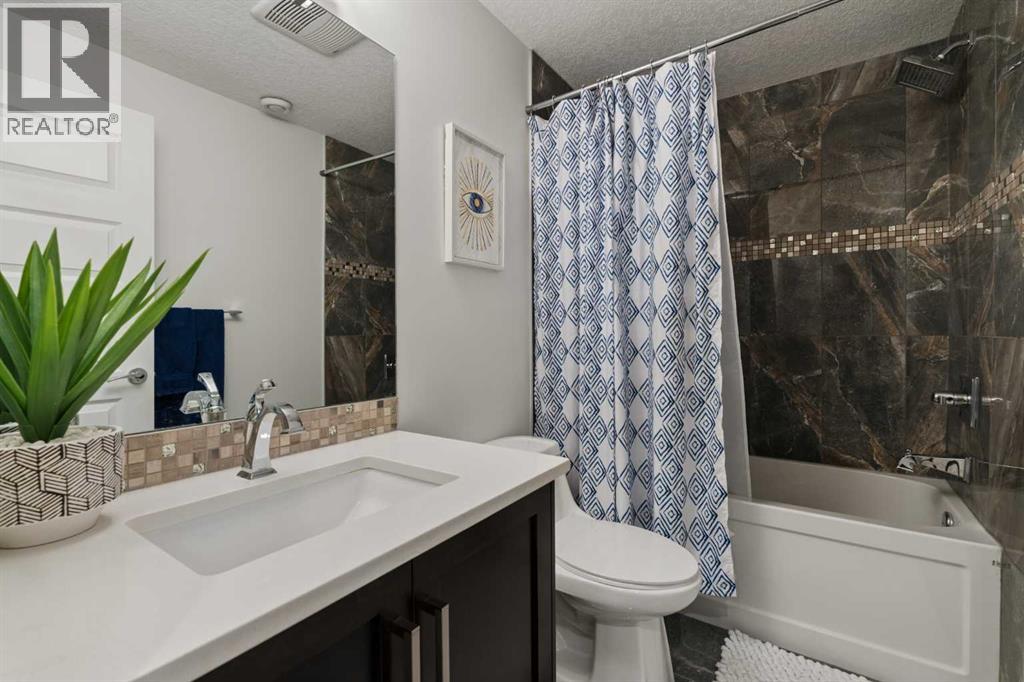 3818 2 Street NW - 43
