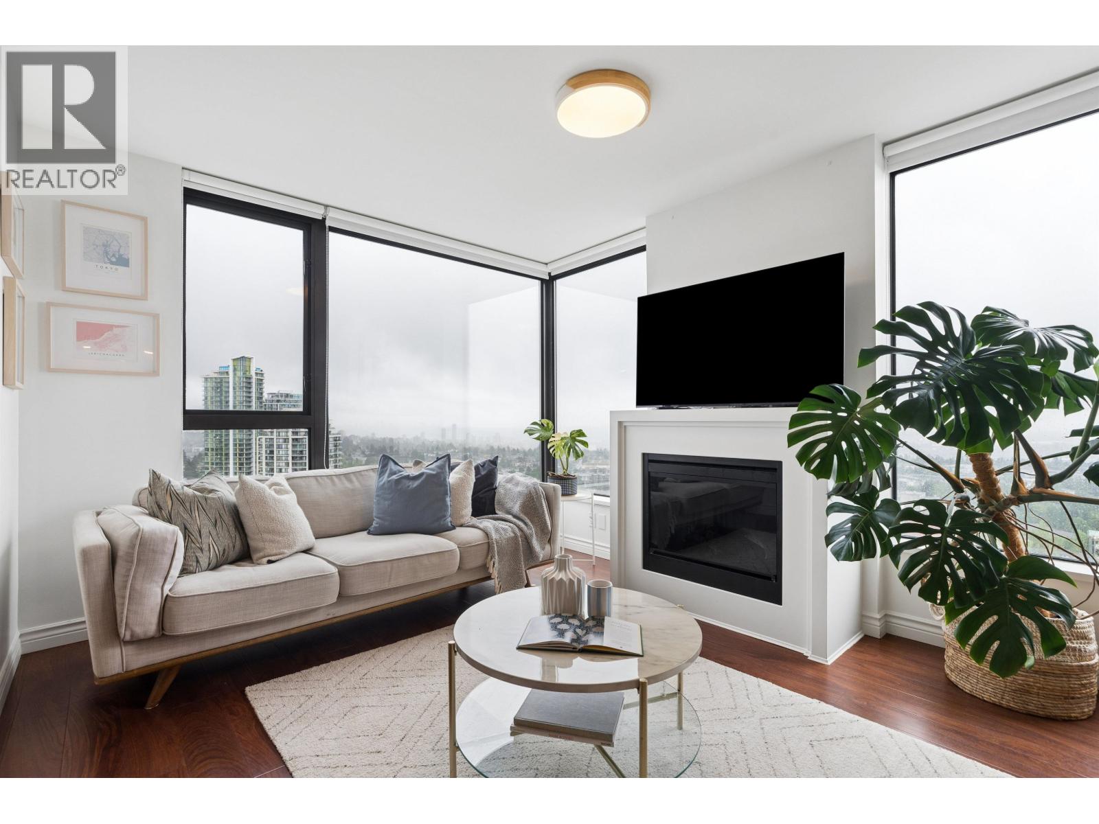 2 Bed, 2 Bath Apartment for Sale in Burnaby – 2706 7063 HALL AVENUE, Burnaby – MLS# R3125300 - Image 5