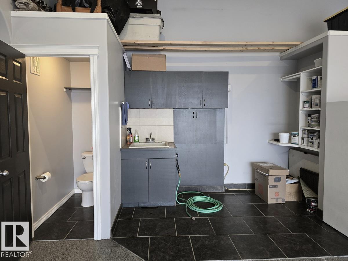 243 GREENFIELD WY - 40
