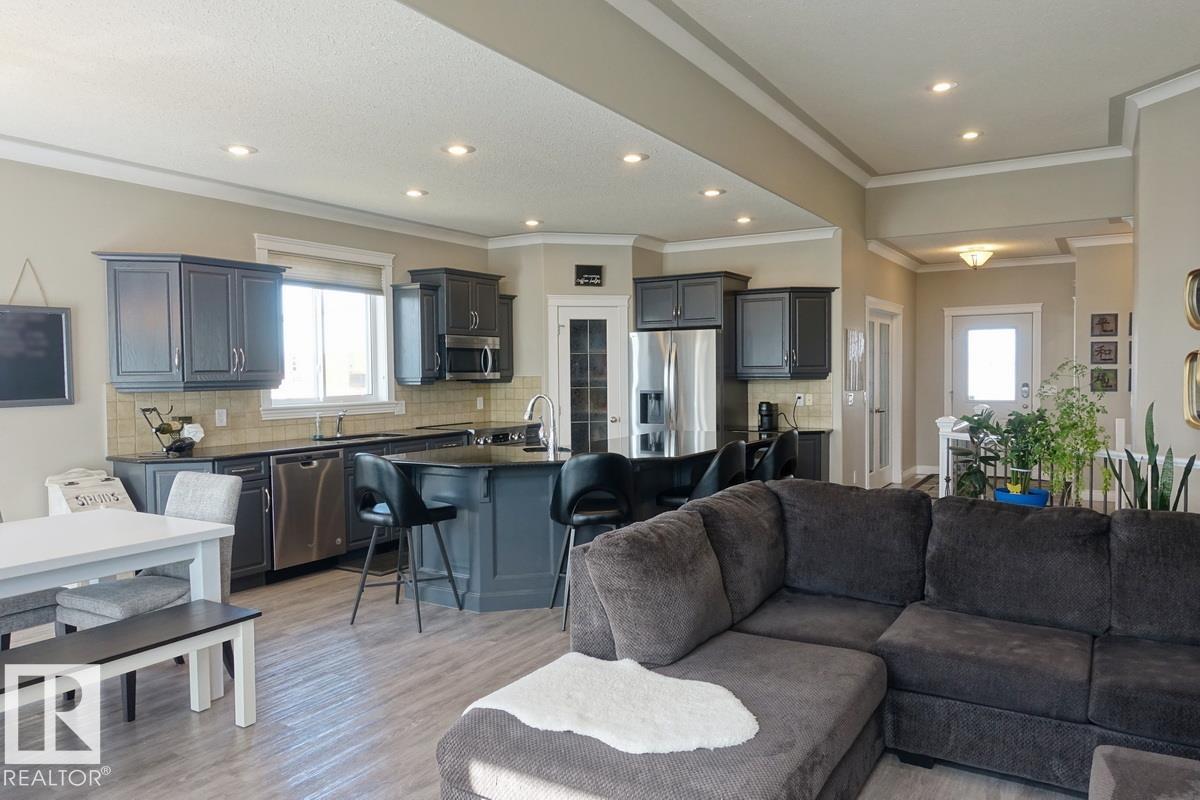 243 GREENFIELD WY - 18