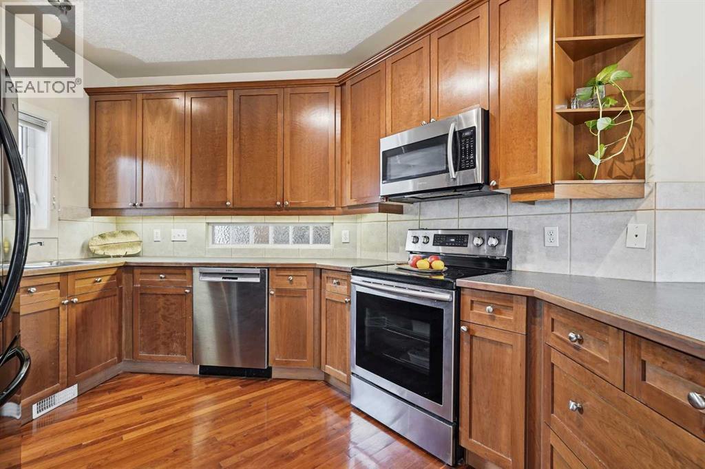 37 Prominence Park SW - 13