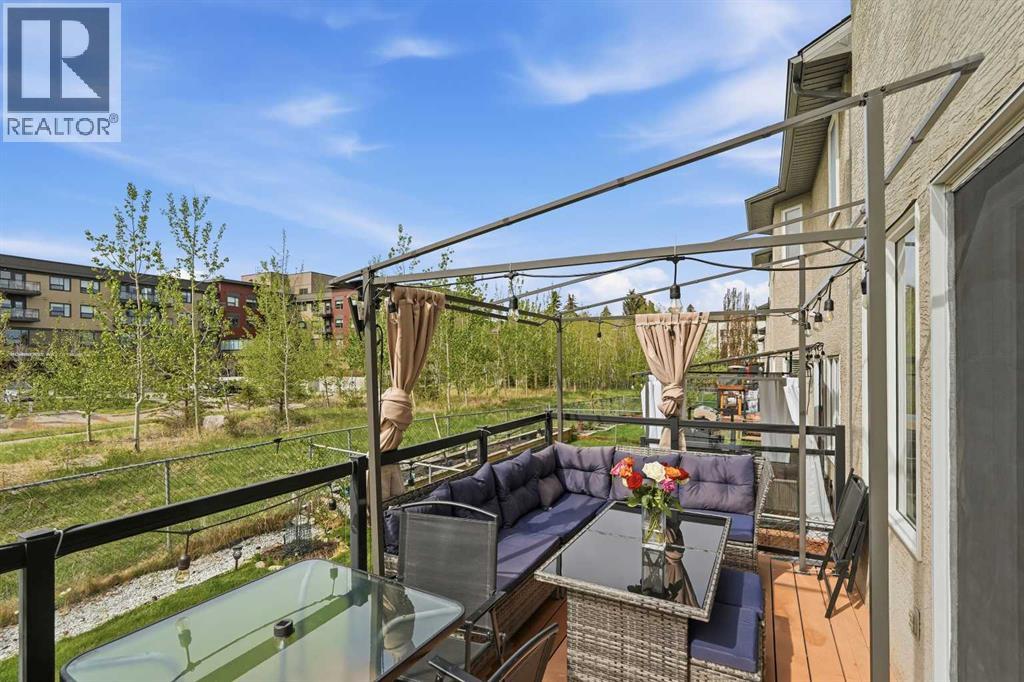37 Prominence Park SW - 37