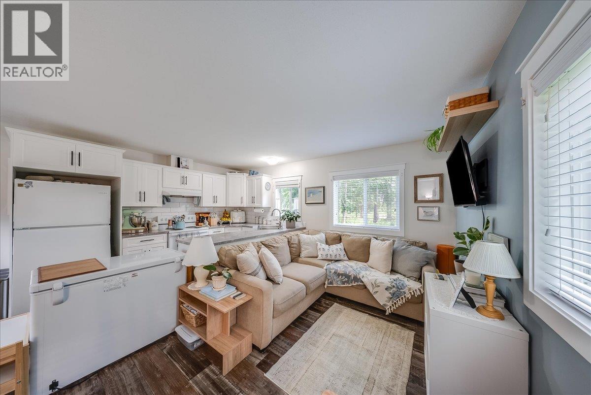 118 LINESS Road - 32