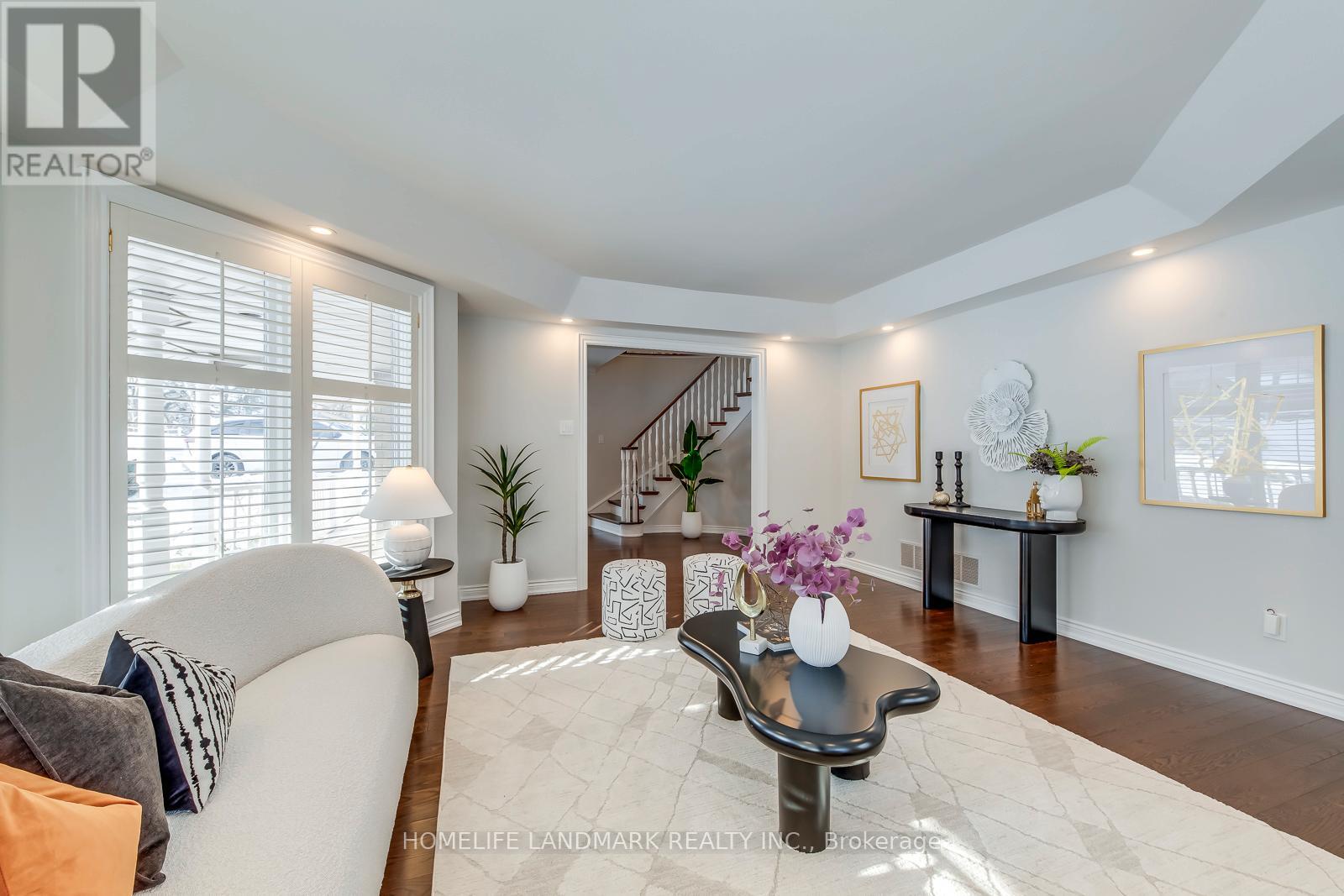 427 CAIRNCROFT ROAD - 7