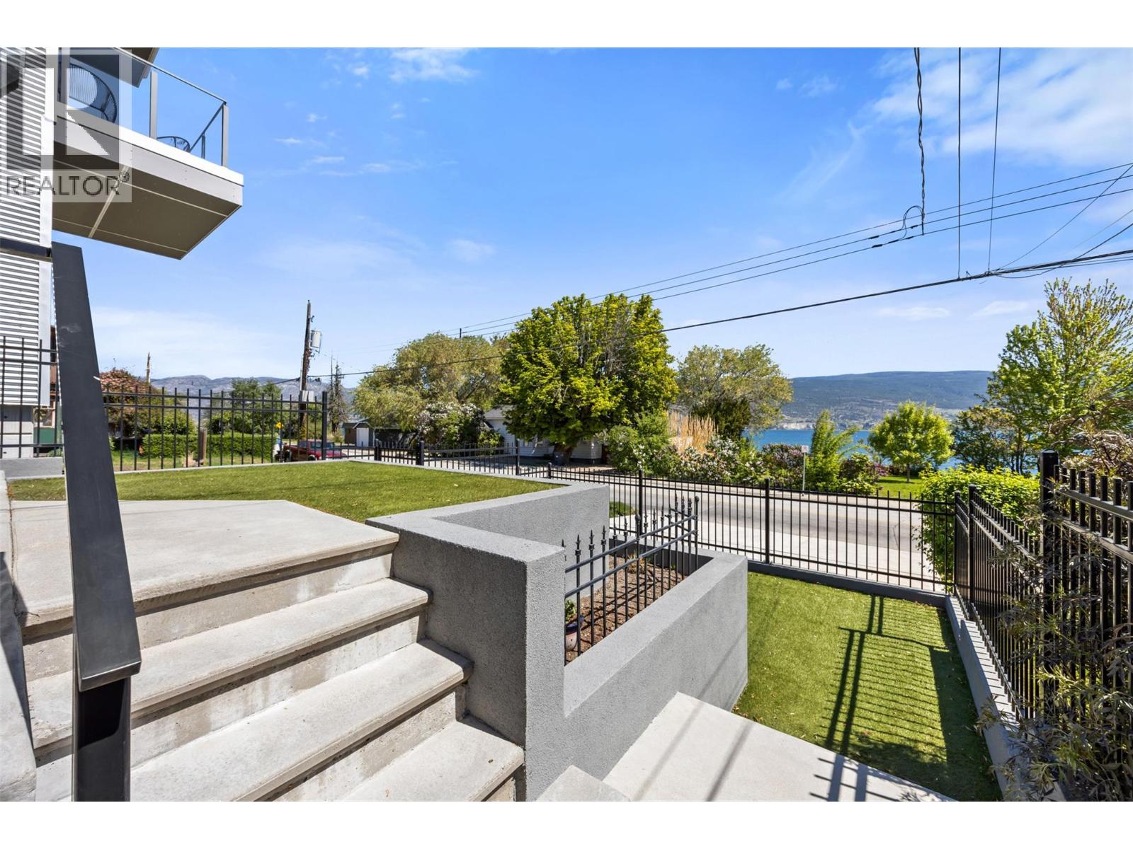 12206 Lakeshore Drive S - 51