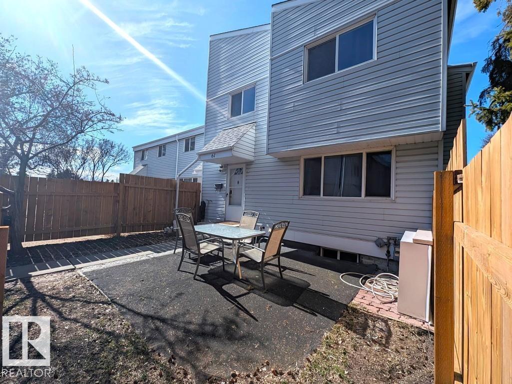 61 MCLEOD PL NW - 23
