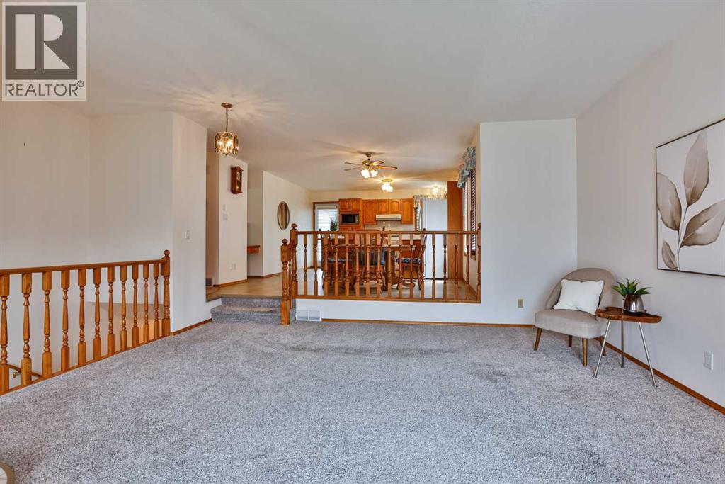 11 Cougar Road N - photo 4