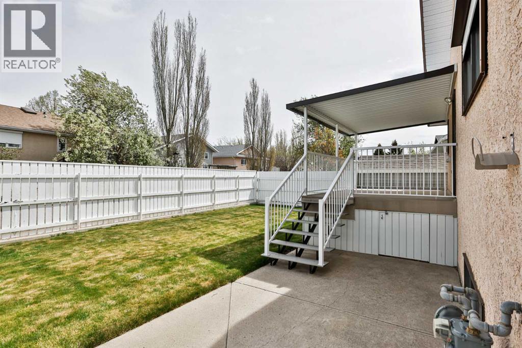 11 Cougar Road N — photo 24