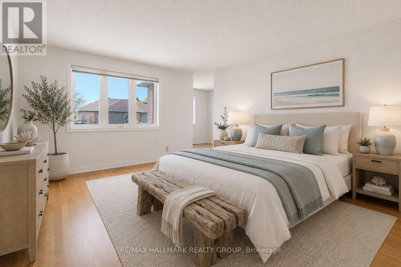21 DALECROFT CRESCENT - 22