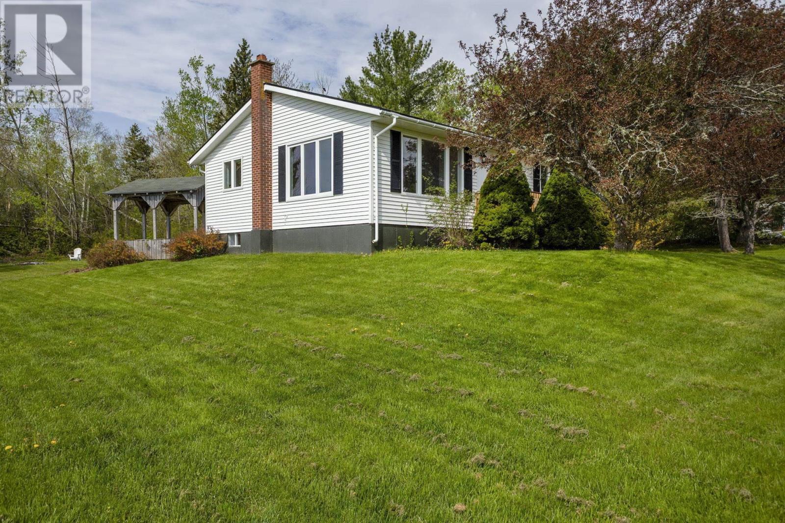 25 Blackie Road - 4