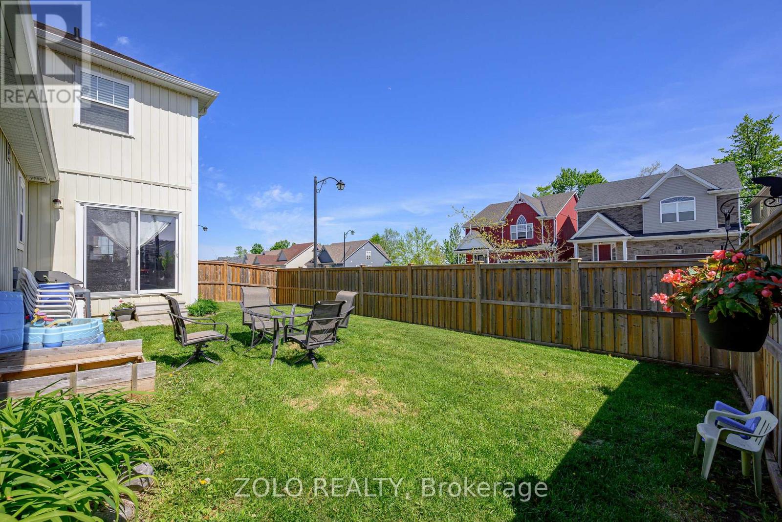 227 ROWBERRY BOULEVARD - 32