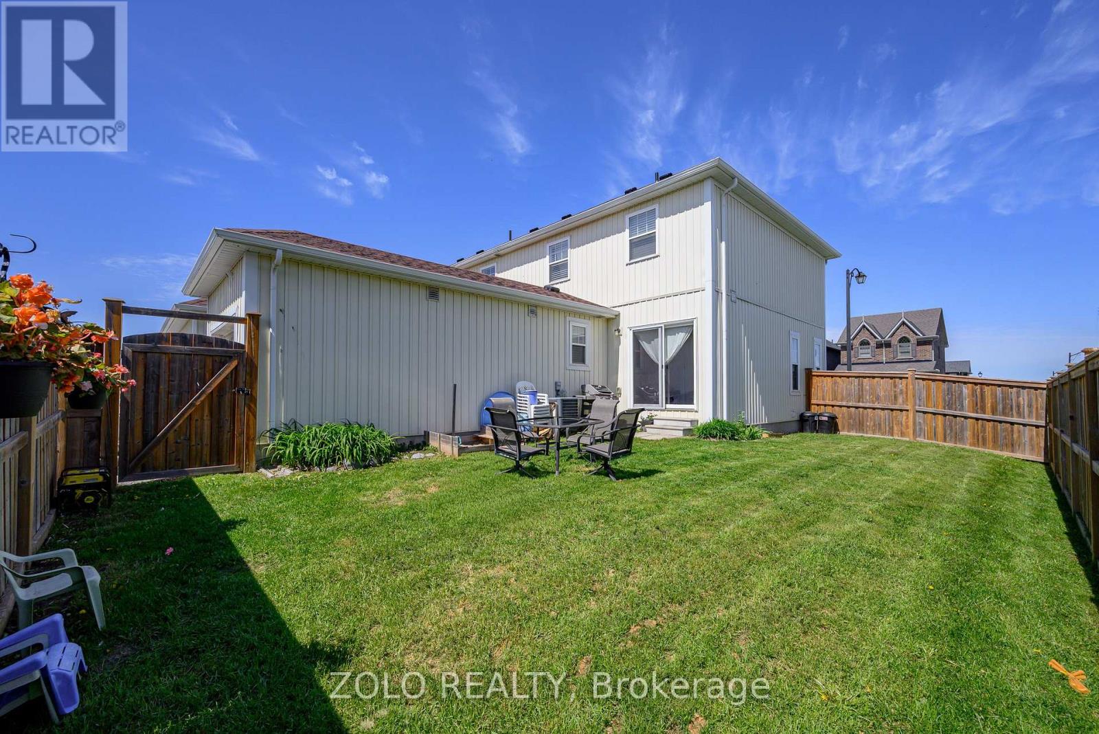 227 ROWBERRY BOULEVARD - 33