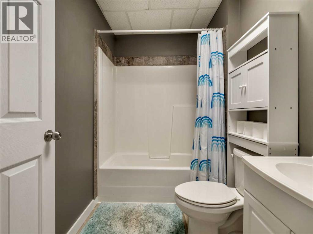 214 Firelight Crescent W - 29