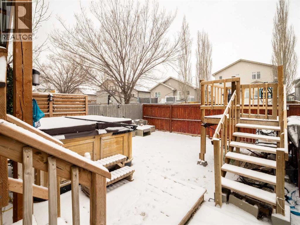 214 Firelight Crescent W - 39