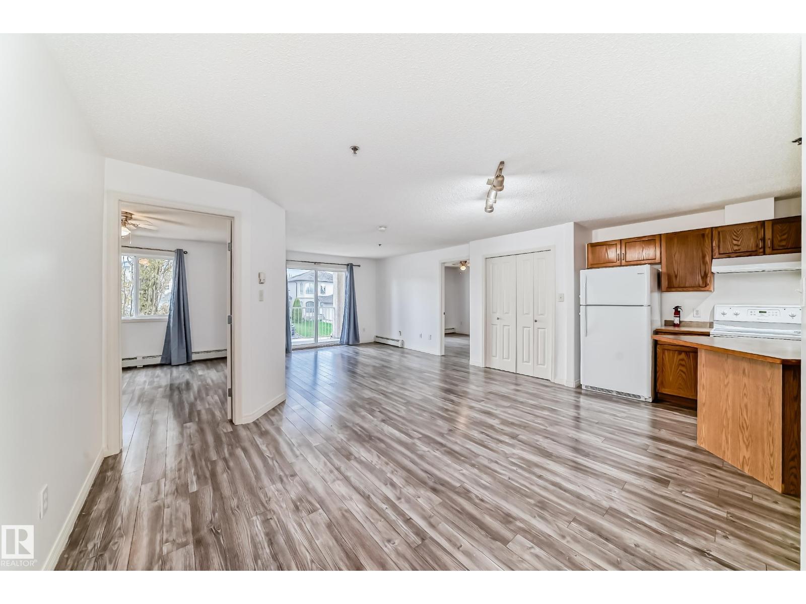 #210 2305 35A AV NW - 11