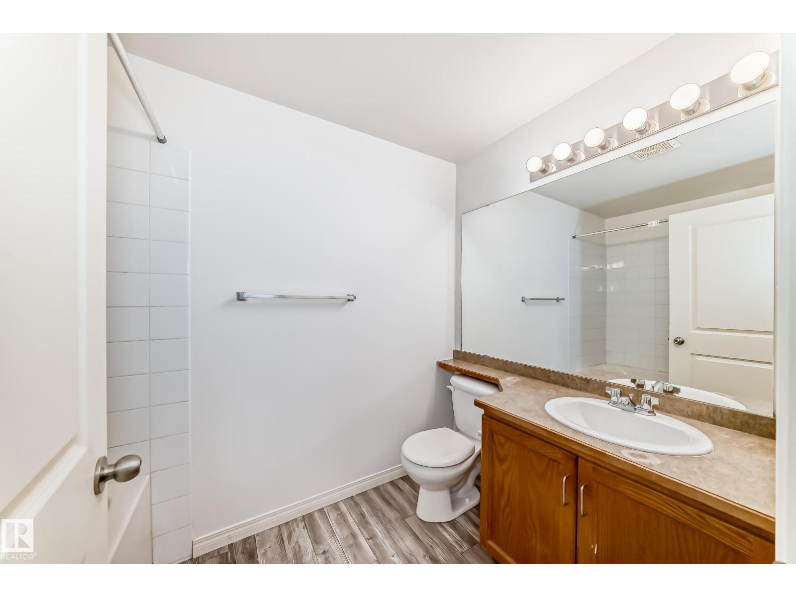 #210 2305 35A AV NW - 22