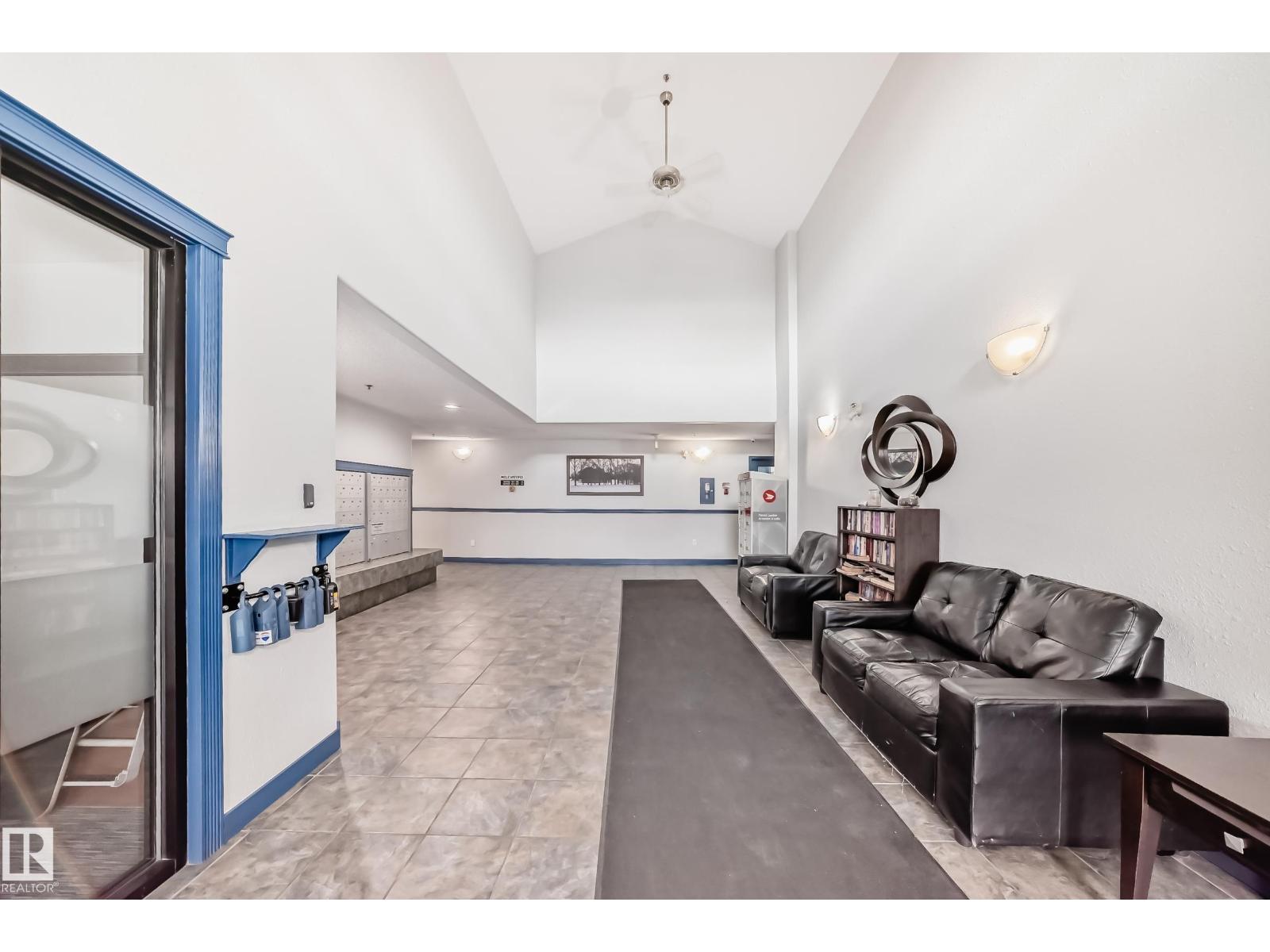 #210 2305 35A AV NW - 41