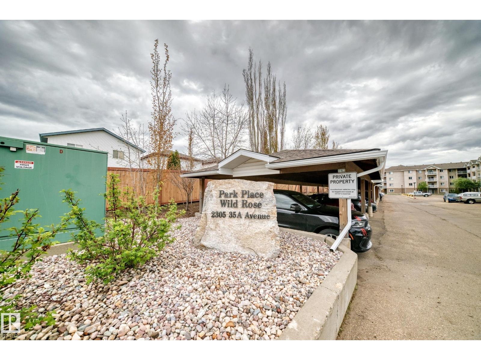 #210 2305 35A AV NW - 43