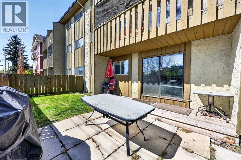 #3 3911 1 Street NE - 13