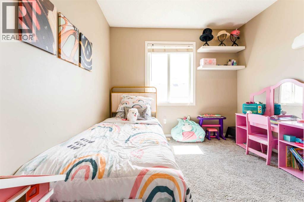 158 Citadel Meadow Gardens NW - 19