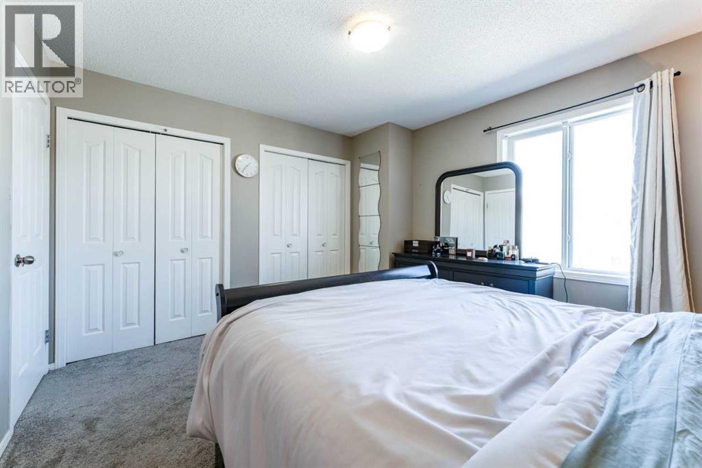 158 Citadel Meadow Gardens NW - 17