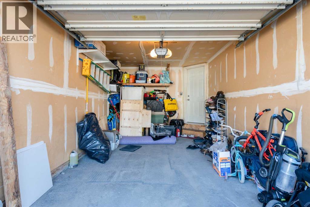 158 Citadel Meadow Gardens NW - 33