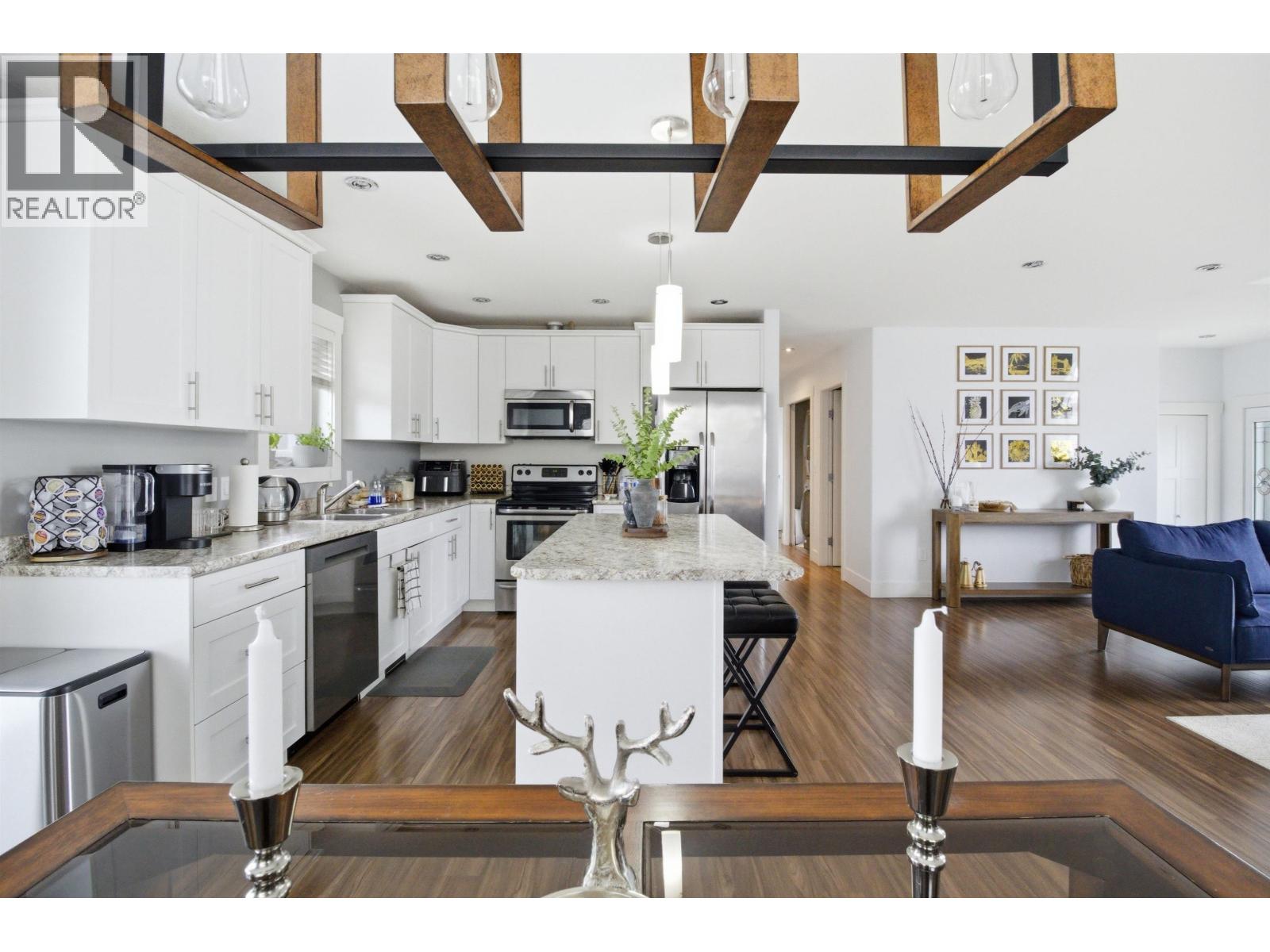 10923 105 AVENUE - 18