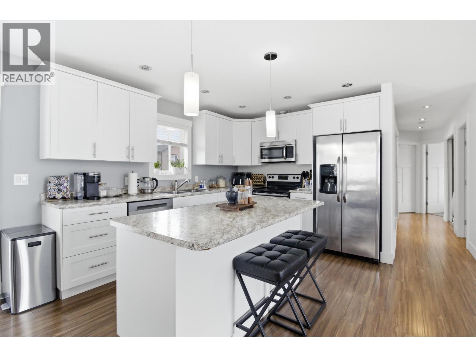 10923 105 AVENUE - 20