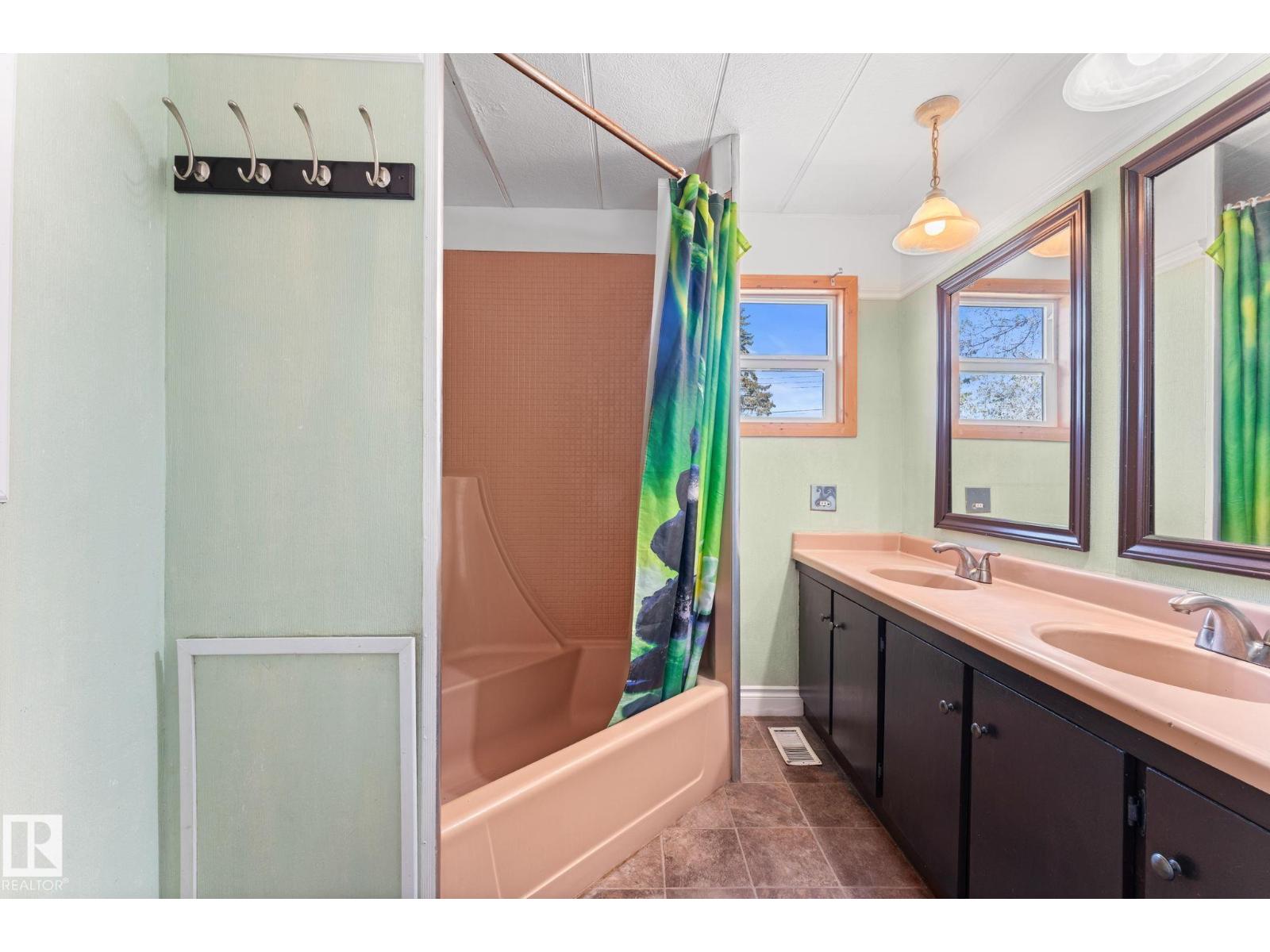 4508 50A AV — photo 24